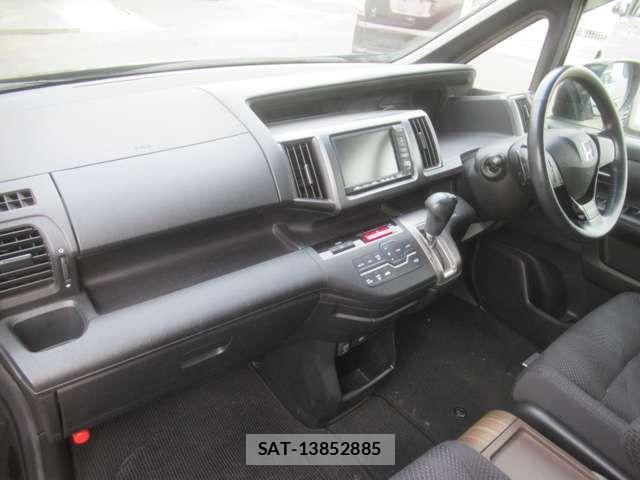 Honda STEP WGN 2011-06 7458117-13