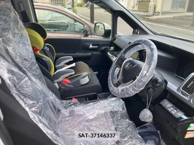 Honda STEP WGN 2012-04 7458114-15