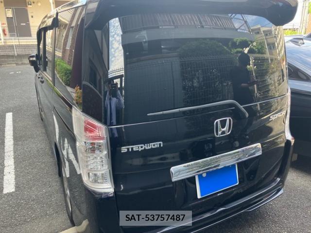Honda STEP WGN 2009-12 7458121-1