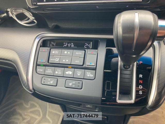 Honda STEP WGN 2018-10 7458098-11