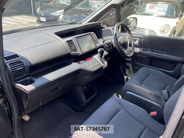 Honda STEP WGN 2014-04 7458111-11