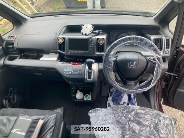 Honda STEP WGN 2009-12 7458116-14