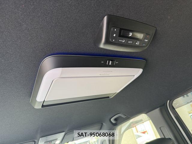 Honda STEP WGN 2024-02 7458096-19