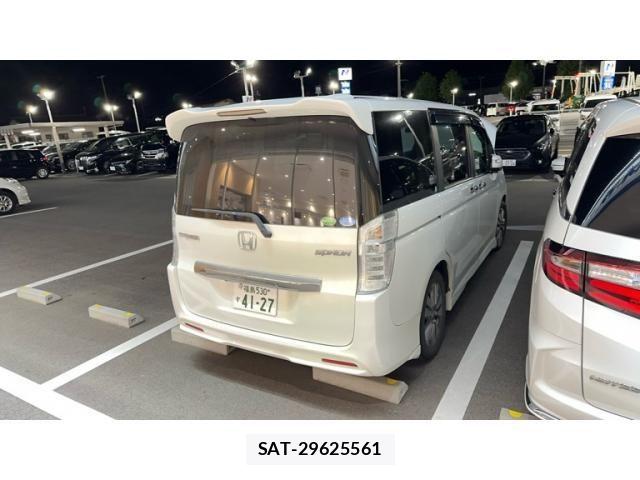 Honda STEP WGN 2013-10 7458120-5