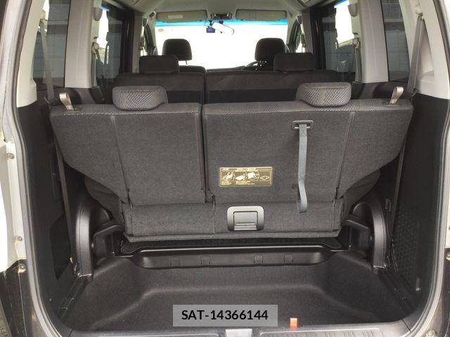 Honda STEP WGN 2012-03 7458110-9