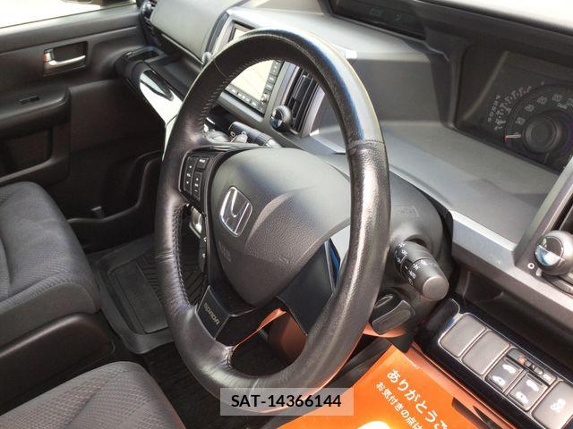 Honda STEP WGN 2012-03 7458110-14