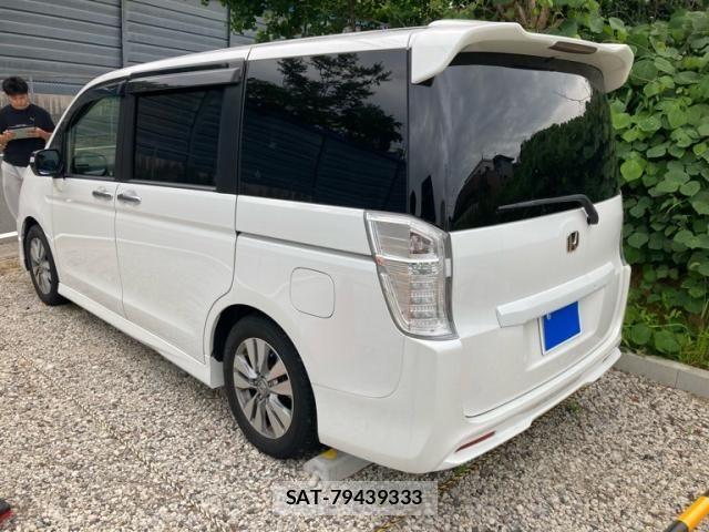 Honda STEP WGN 2013-03 7503048-2