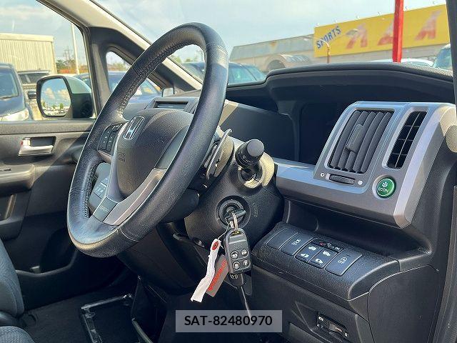 Honda STEP WGN 2013-07 7510158-3