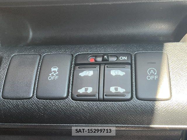 Honda STEP WGN 2012-06 7503047-11