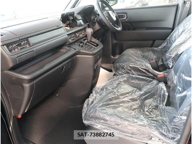 Honda STEP WGN 2026-01 7503033-13