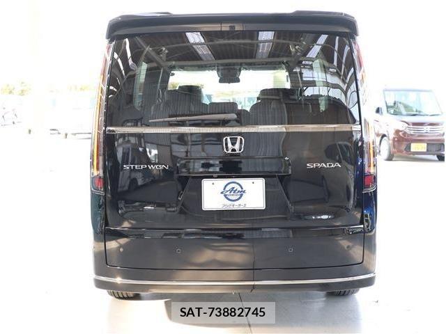 Honda STEP WGN 2026-01 7503033-20