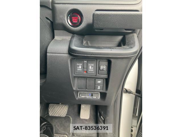 Honda STEP WGN 2022-06 7510150-19