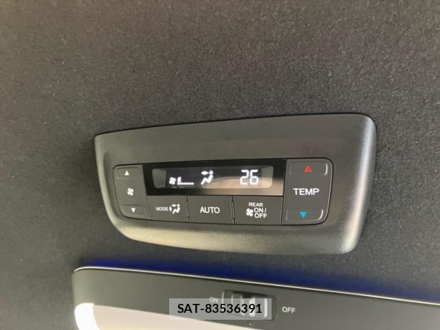 Honda STEP WGN 2022-06 7510150-26