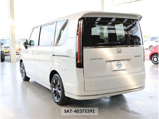 Honda STEP WGN 2026-01 7503032-21