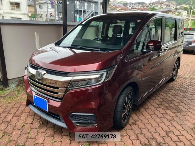 Honda STEP WGN 2018-06 7562916-0