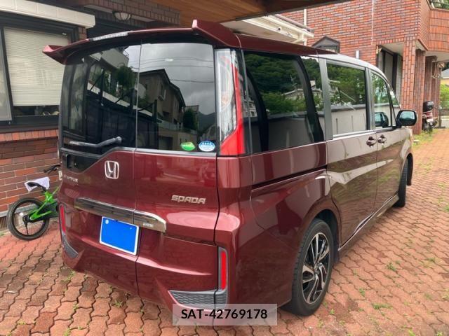 Honda STEP WGN 2018-06 7562916-10