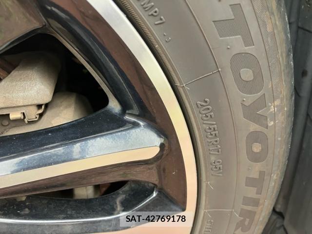Honda STEP WGN 2018-06 7562916-3