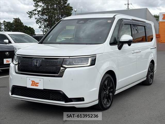 Honda STEP WGN 2022-10 7562915-9