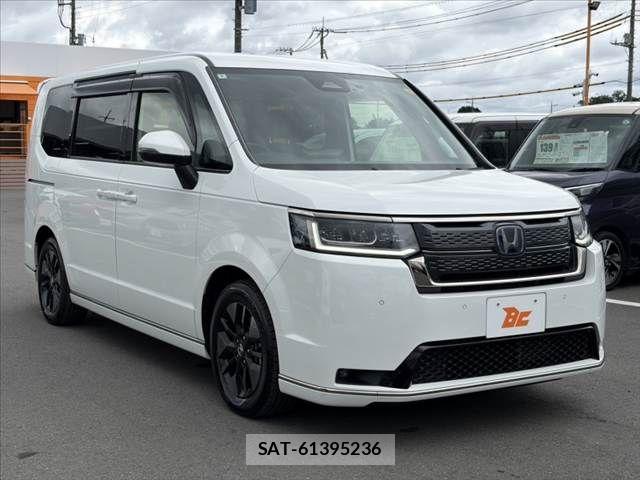 Honda STEP WGN 2022-10 7562915-7