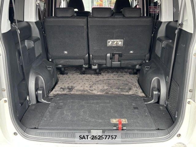 Honda STEP WGN 2013-08 7562921-13