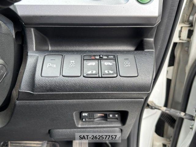 Honda STEP WGN 2013-08 7562921-15