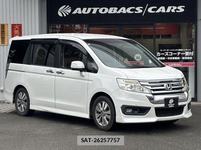 Honda STEP WGN 2013-08 7562921-20