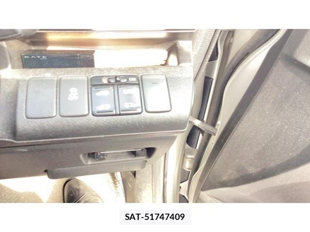 Honda STEP WGN 2012-07 7620410-12