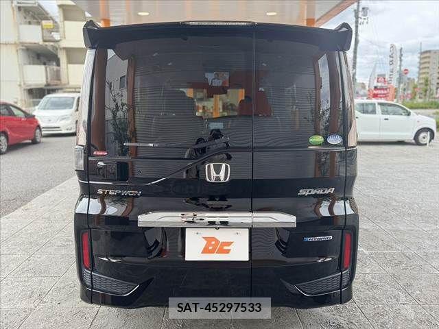 Honda STEP WGN 2018-03 7620374-13