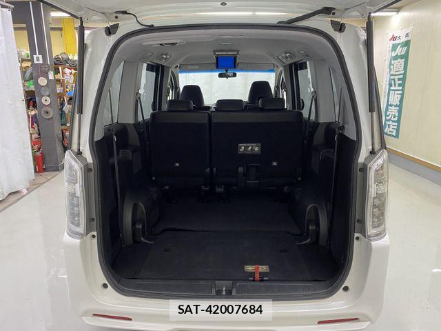 Honda STEP WGN 2013-08 7620411-10
