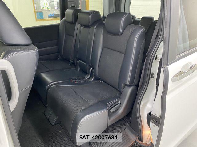 Honda STEP WGN 2013-08 7620411-15