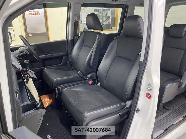 Honda STEP WGN 2013-08 7620411-18