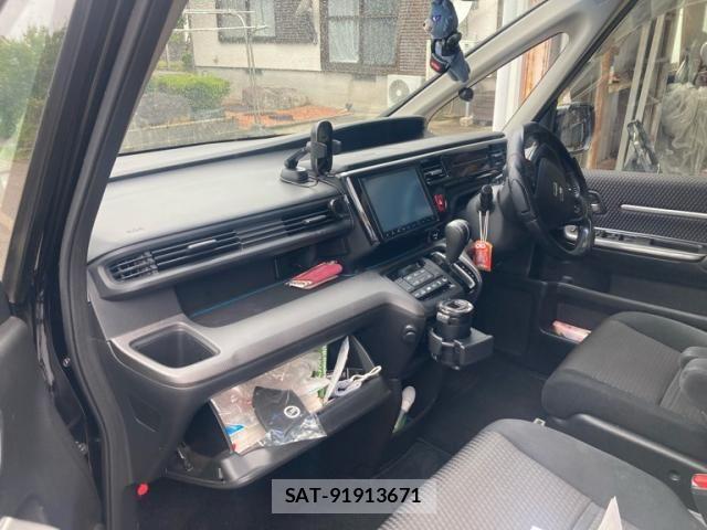 Honda STEP WGN 2015-07 7620378-20