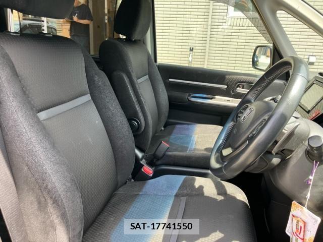 Honda STEP WGN 2019-11 7620367-13