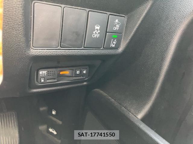 Honda STEP WGN 2019-11 7620367-20