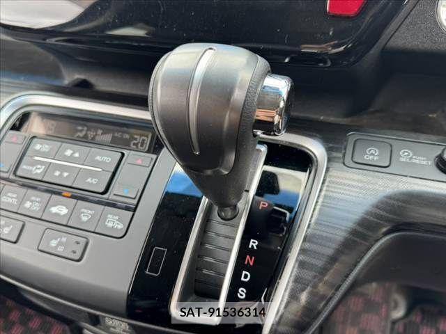 Honda STEP WGN 2016-09 7620368-29