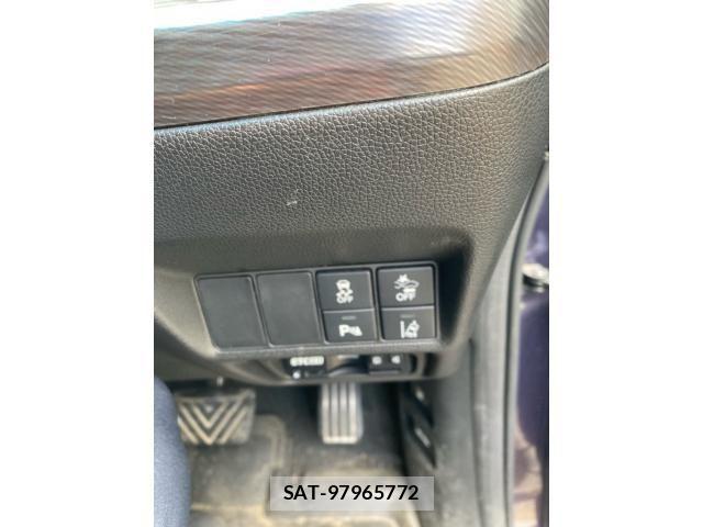 Honda STEP WGN 2021-09 7620357-13