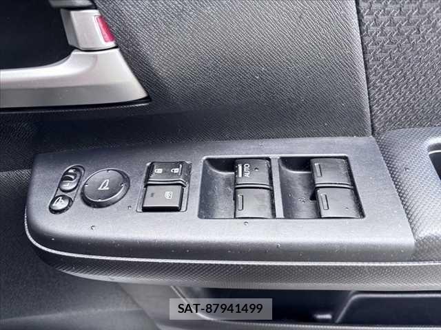 Honda STEP WGN 2014-03 7620391-28