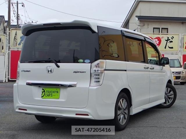 Honda STEP WGN 2014-03 7620379-1