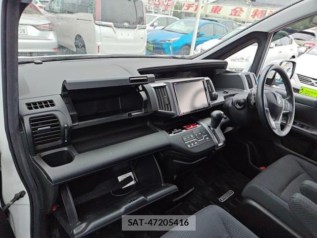 Honda STEP WGN 2014-03 7620379-21