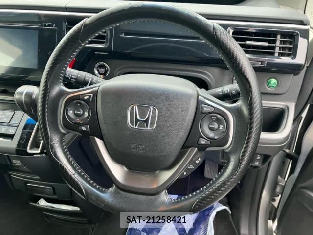 Honda STEP WGN 2015-10 7620375-12