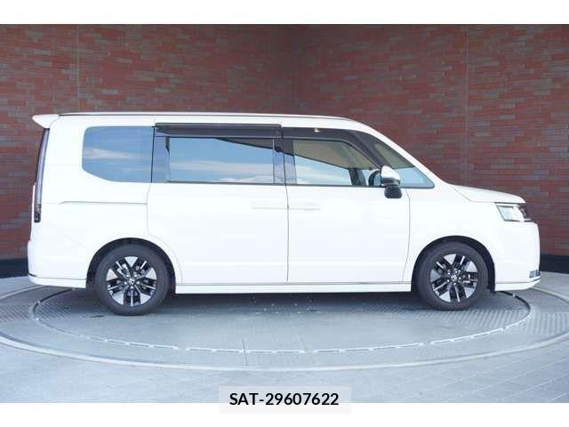 Honda STEP WGN 2024-06 7620358-1