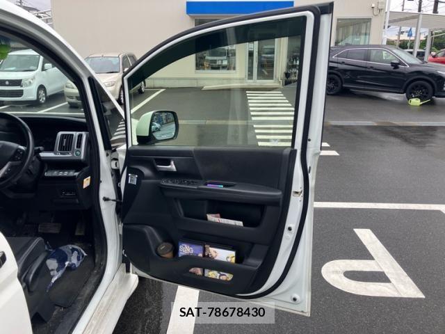 Honda STEP WGN 2012-06 7620408-10