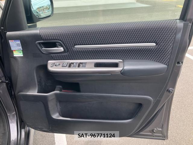 Honda STEP WGN 2015-09 7620373-12