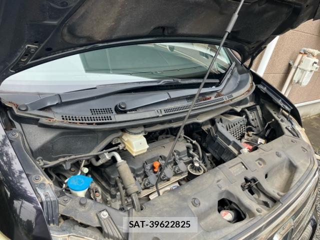 Honda STEP WGN 2011-10 7620407-11