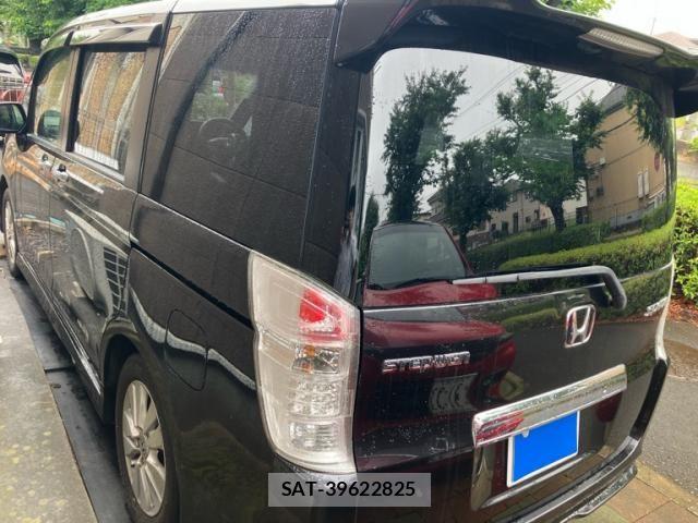 Honda STEP WGN 2011-10 7620407-3