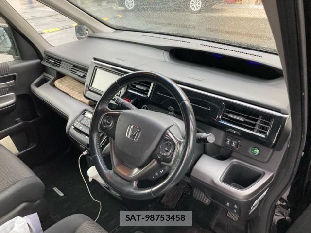 Honda STEP WGN 2015-07 7620380-13