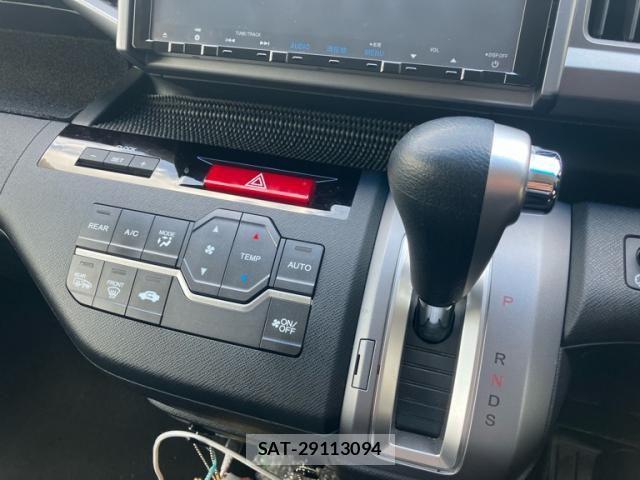 Honda STEP WGN 2013-07 7620409-17
