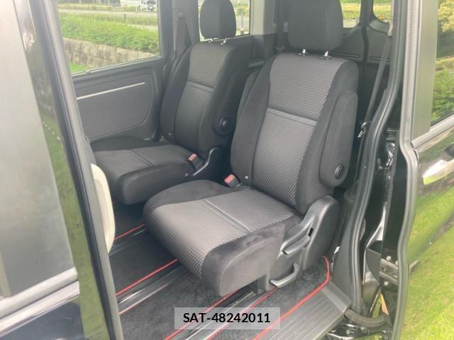 Honda STEP WGN 2017-01 7620366-10