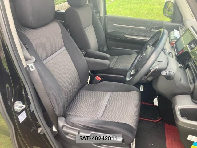 Honda STEP WGN 2017-01 7620366-16