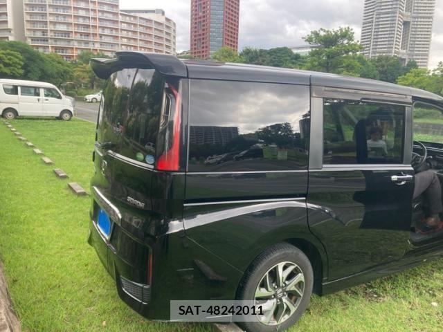 Honda STEP WGN 2017-01 7620366-8